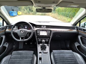 Vw Passat B8 Kombi 2.0TDi Highline /150Ps/ACC/Led/Alcan/2017 - 9