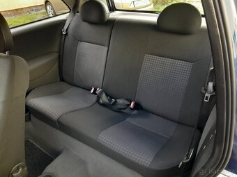 Opel Corsa C 1.2i 55kW rok 2003 naj.181tis. NOVÁ STK - 9