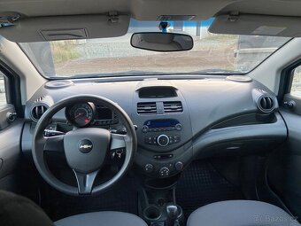 Chevrolet Spark 1.0 - 9