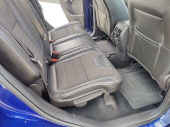 Ford Kuga - 9