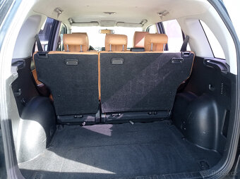 Suzuki Grand Vitara 1.9 DDiS 4x4/tažné - 9