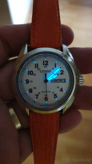 Hodinky CITIZEN Eco-Drive model AW0050-15A - 9