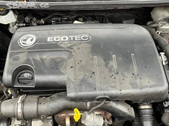 205. Astra J 1.7 cdti A17DTS: Na náhrdaní díly - 9