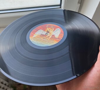 Led Zeppelin – Physical Graffiti - 9