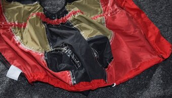 HURTTA lehká pláštěnka / větrovka vel.cca 17 - 21kg - 9