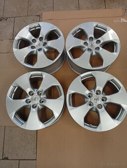 Alu kola Toyota RAV4 5x114,3 r17 originál - 9