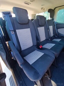 Ford Tourneo Custom 2.2TDCi 92 kW,9 míst - 9