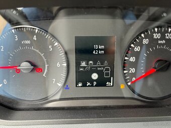 Renault Master 170k, Automat, 10EP, Spaní, Měchy - 9