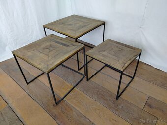 Sada hnízdových stolečků - 9