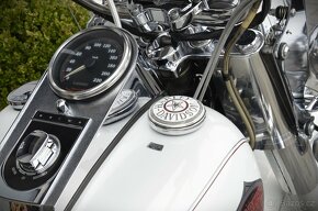 Harley Davidson FLSTC Heritage Softail Classic 1.majitel - 9