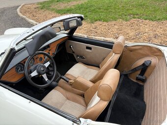 Prodám Triumph Spitfire 1500 MK IV su hs2 - 9