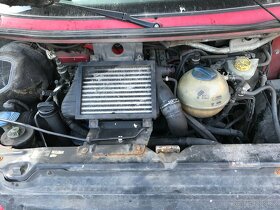 W TRANSPORTER BUS 2,5 TDI 1999 2,5 TDI ACV 102 PS 74 kW N - - 9