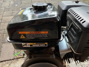 Motor Loncin 389 cc, 4-takt - 9