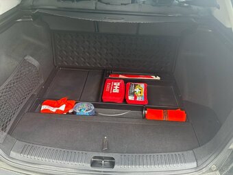 Kia ceed 1.6 92kw - 9