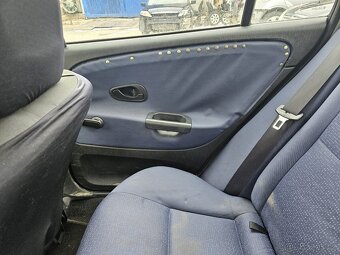 Mitsubishi Carisma 2003 - 9