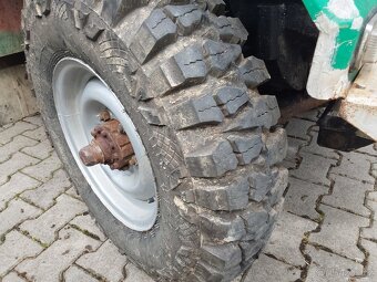Traktor vlastní výroby. - 9