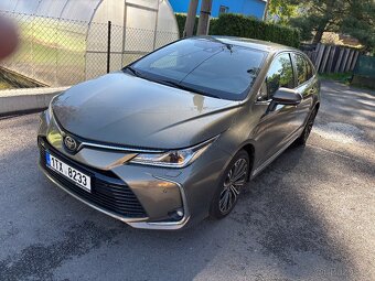 Toyota Corolla 1.6 Benzín - 9