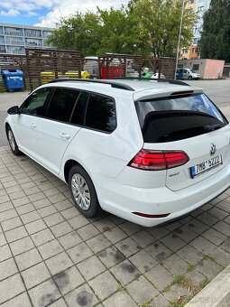 Volkswagen Golf Variant 1.6 TDI 85 kW, manuál, 11/2018, - 9