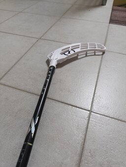 Florbalová hůl Salming XtremeLite - 9