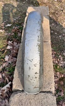 Jawa 350 634 - přední blatník - 9