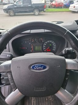 Ford Transit bus 9 míst - 92 kw - 9