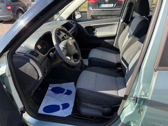 ► ŠKODA FABIA 1,4 AMBIENTE - 63 KW, TOP KM ◄ - 9