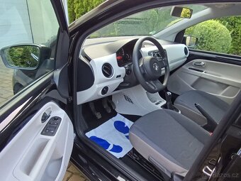 VW UP 1.0 benzín 44kw, rok 2016, 70000km - 9