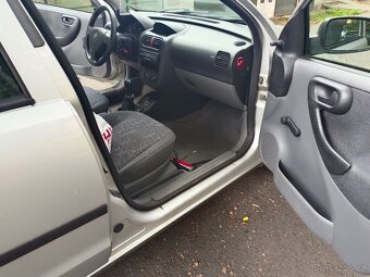 Opel Corsa 5dvéř, plně pojízdné auto - 9