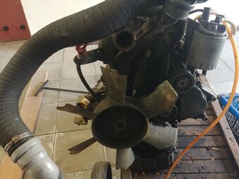 Motor Mercedes Sprinter 2.3 D 58kw - 9