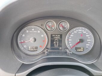 AUDI A3 1.2 TFSI,,r.v.2012, výbava,Nová STK - 9