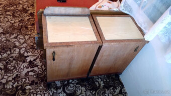 Starožitný nábytek rok cca 1920 - masiv - 9