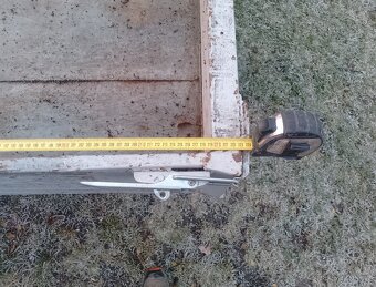 Přívěs bez tp - 9