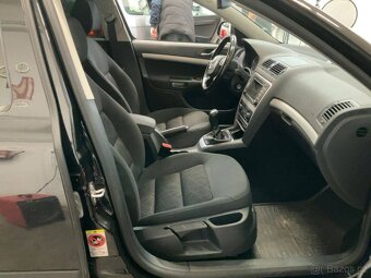 Škoda Octavia 2.0 TDI 103kW,1.Majitel,Xenon,Family - 9