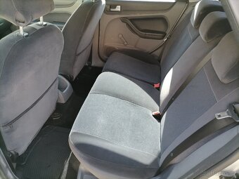 Ford Focus 1,6. r. 2009 SLEVA - 9