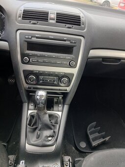 Škoda Octavia 2 1.8TSI CDAA 118kw prodám díly - 9