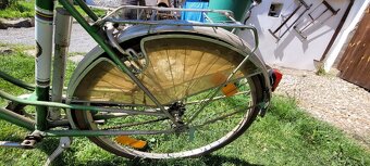 Kolo historické, dily - 9