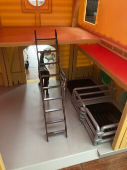 Prodám stáje, koně a příslušenství - 9