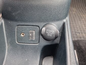 FORD FIESTA 2009 1.25i 5-dv. 60kw - 9