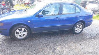 Seat Toledo 1,6 benzín 2002 rok - 9