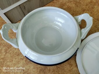 STARÁ PORCELÁNOVÁ TERINA - ZDOBENA KOBALTOVOU MODŘÍ - 9