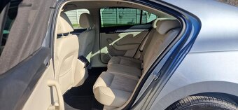 Škoda Superb DSG 4x4 STYLE - 9