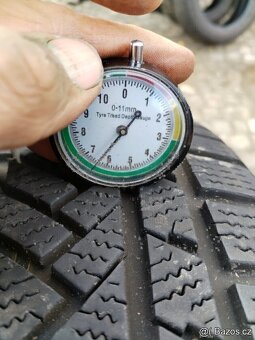 205/60/16 zimni pneu CONTINENTAL a FIRESTONE 205/60 R16 - 9