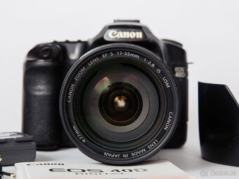 Canon EOS 40D s objektivem a příslušenstvím - 9