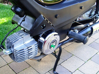 - Nový - VÁLEC - Motoru - na - KORADO - 2kw - - 9