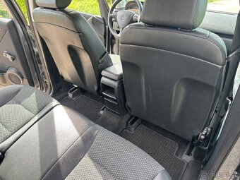 Mercedes-Benz A180 1,7i 85KW VYHŘÍVANÁ SEDADLA - 9
