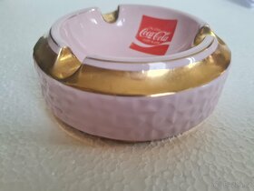 Popelník růžový porcelán, reklama Coca-Cola. - 9