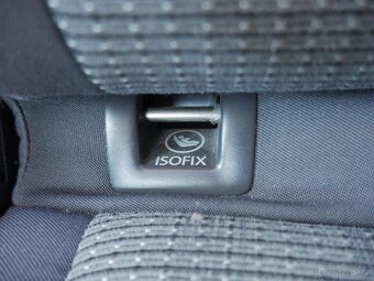 Volkswagen Jetta 1.6i ,  75 kW benzín, 2007 - 9