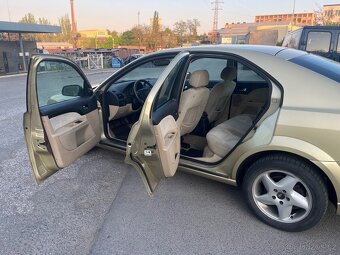 Ford Mondeo MK3 2.0 TDCI - rok 2007 - 294 tis. km REZERVACE - 9