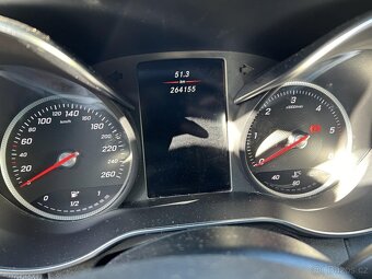 Mercedes c220d 9 g - 9