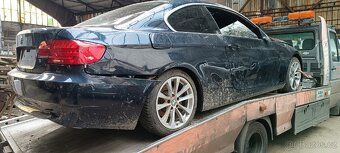 BMW E90 díly - 9